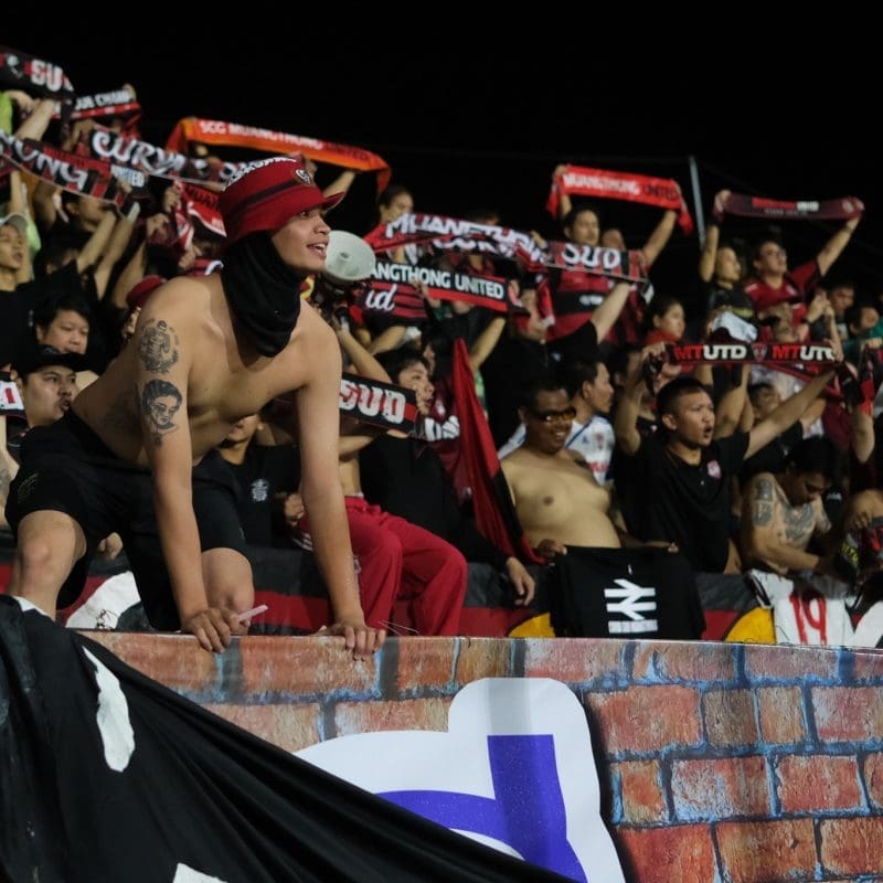 Match action from Muangthong United vs Ayutthaya United in the Thai League 1. | ภาพการแข่งขัน เมืองทอง ยูไนเต็ด พบ อยุธยา ยูไนเต็ด ไทยลีก 1
