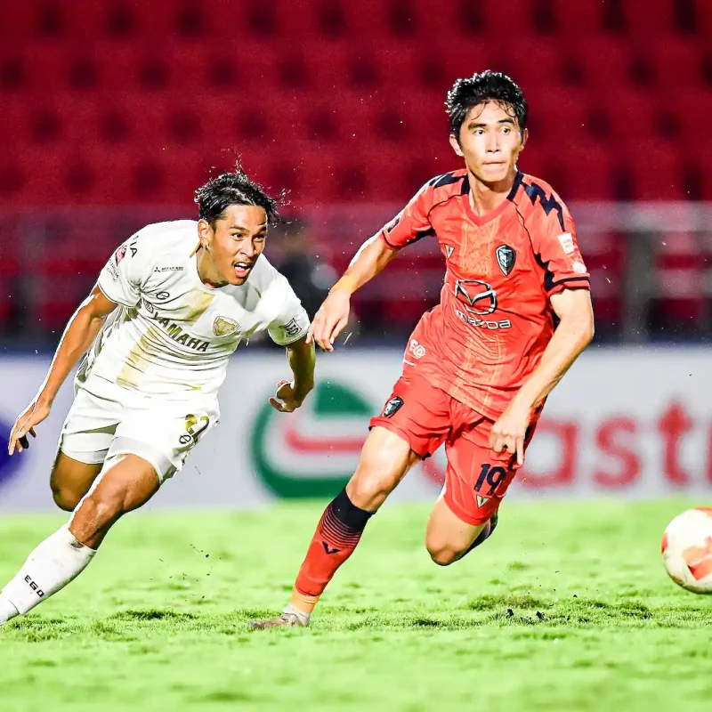 Muangthong vs Nakhon Ratchasima: The 1-1 Draw (Penalty Awarded) | Matchday 6 Gallery