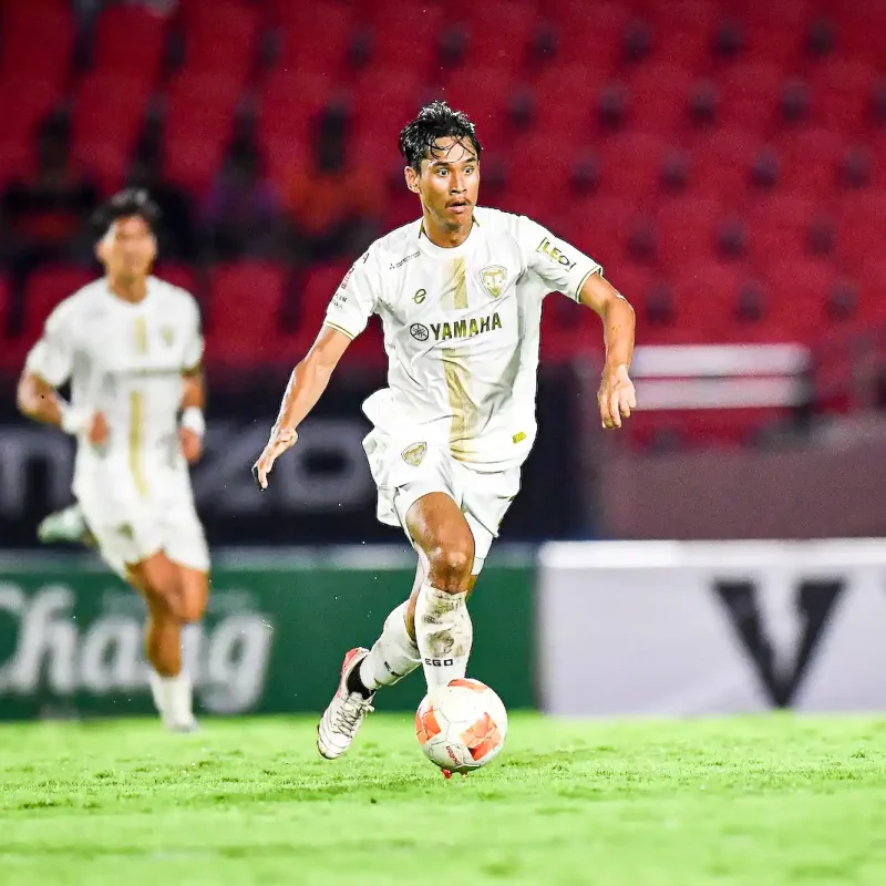 Muangthong vs Nakhon Ratchasima: The 1-1 Draw (Penalty Awarded) | Matchday 6 Gallery