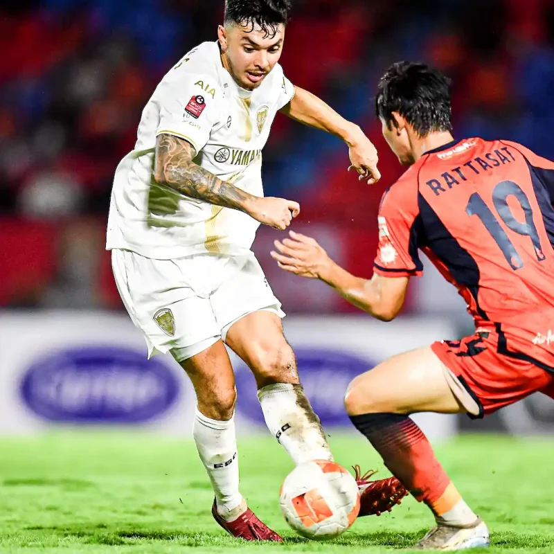 Muangthong vs Nakhon Ratchasima: The 1-1 Draw (Penalty Awarded) | Matchday 6 Gallery