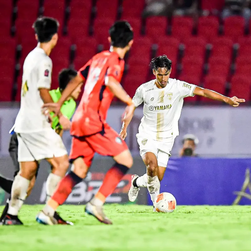 Muangthong vs Nakhon Ratchasima: The 1-1 Draw (Penalty Awarded) | Matchday 6 Gallery