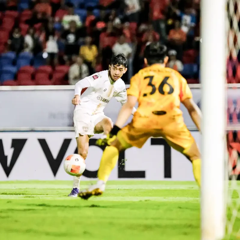 Muangthong vs Nakhon Ratchasima: The 1-1 Draw (Penalty Awarded) | Matchday 6 Gallery
