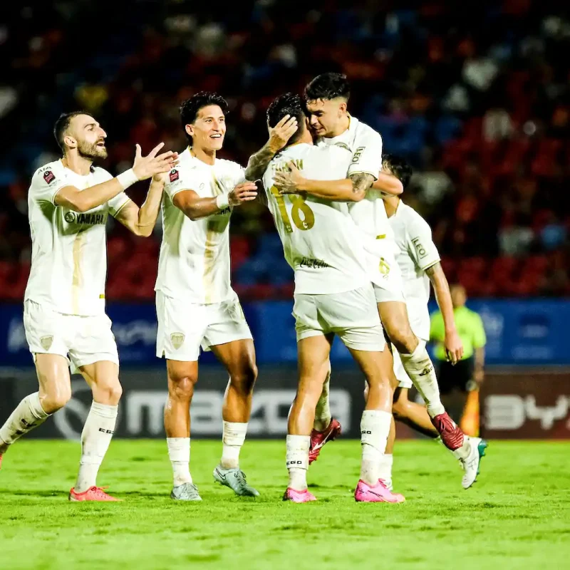 Muangthong vs Nakhon Ratchasima: The 1-1 Draw (Penalty Awarded) | Matchday 6 Gallery