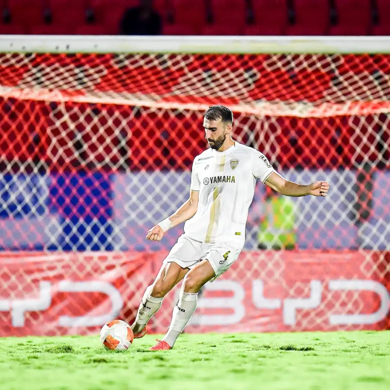 Muangthong vs Nakhon Ratchasima: The 1-1 Draw (Penalty Awarded) | Matchday 6 Gallery