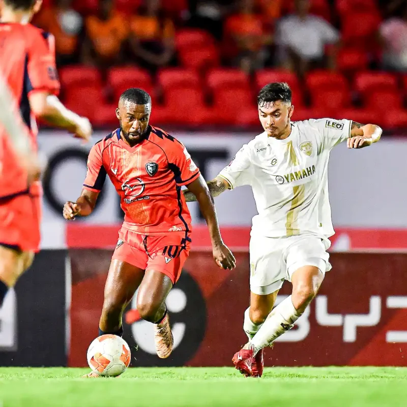 Muangthong vs Nakhon Ratchasima: The 1-1 Draw (Penalty Awarded) | Matchday 6 Gallery
