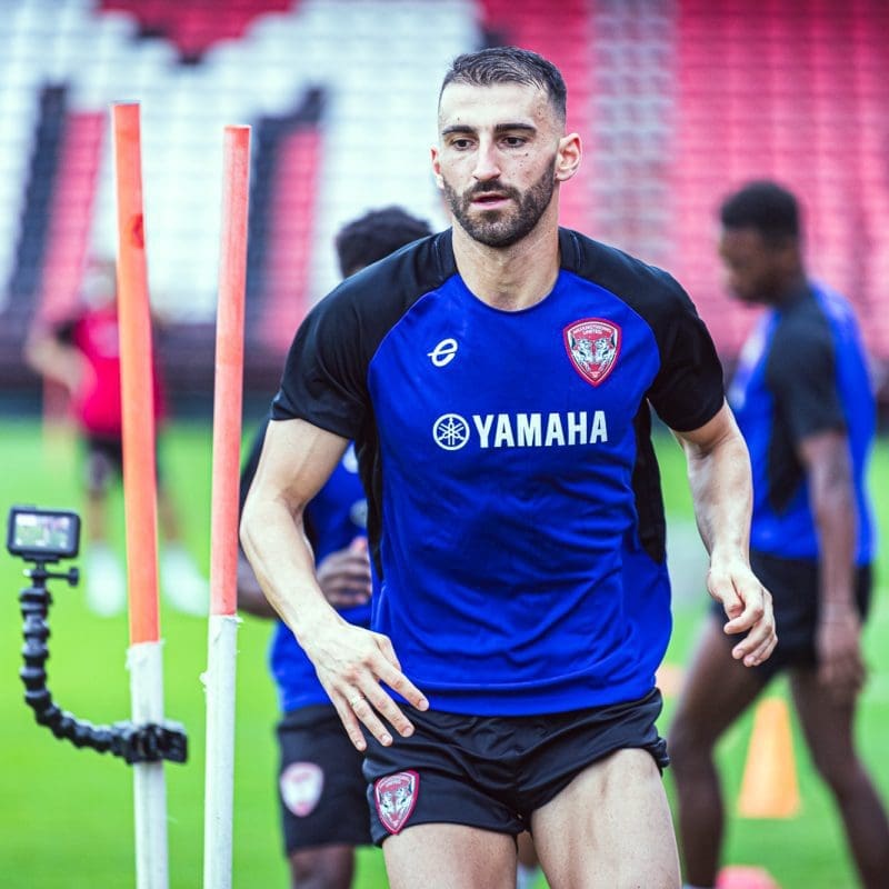 Muangthong United Training Photos | September 6, 2025