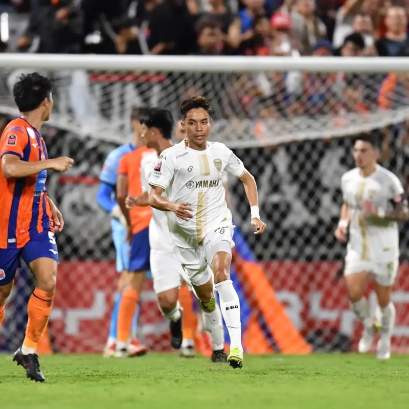 Rivalry Intensity Gallery: The Battle at Port | Matchday 9 Photos