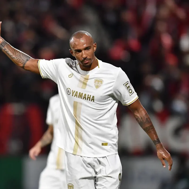 Rivalry Intensity Gallery: The Battle at Port | Matchday 9 Photos