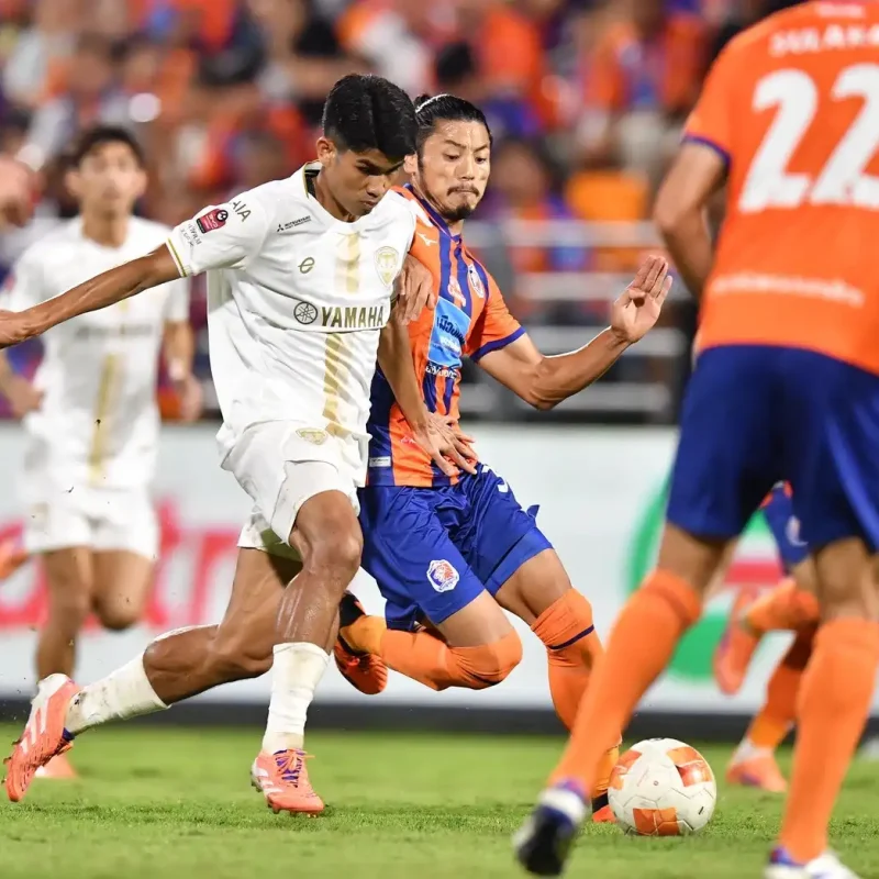 Rivalry Intensity Gallery: The Battle at Port | Matchday 9 Photos