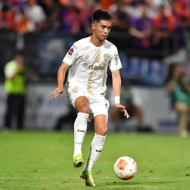 Rivalry Intensity Gallery: The Battle at Port | Matchday 9 Photos