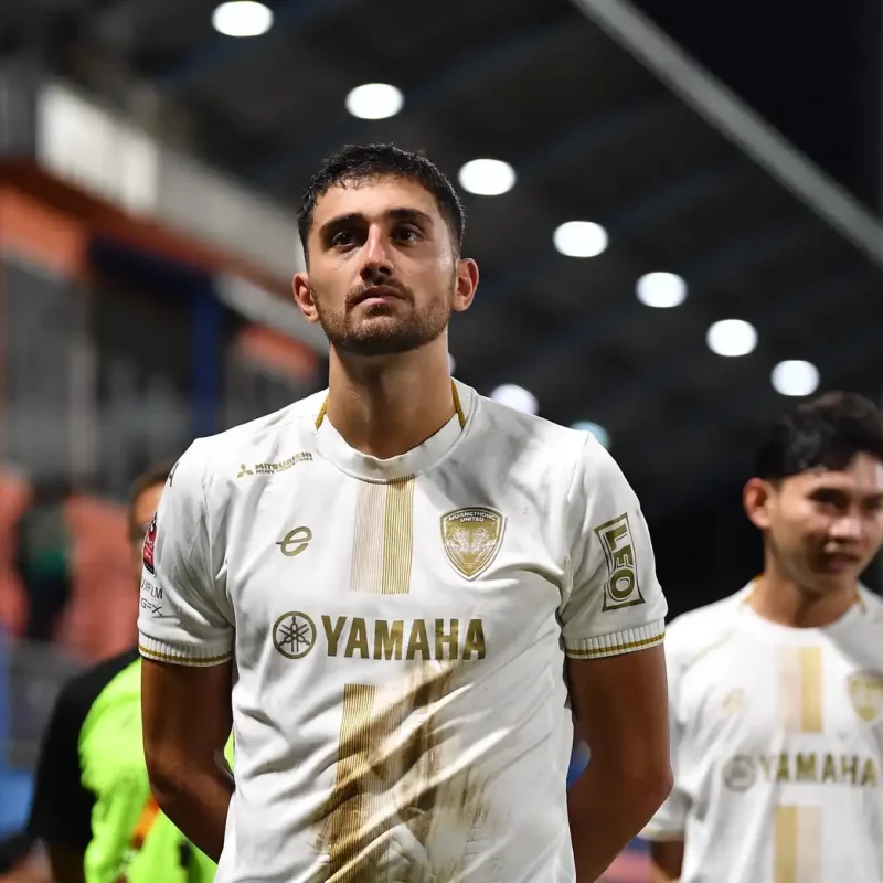 Rivalry Intensity Gallery: The Battle at Port | Matchday 9 Photos