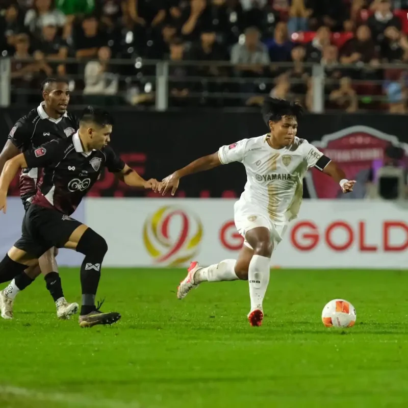 Matchday 11 Gallery: Uthai Thani FC vs. MTUTD | The Fighting Spirit of the Young Kirin