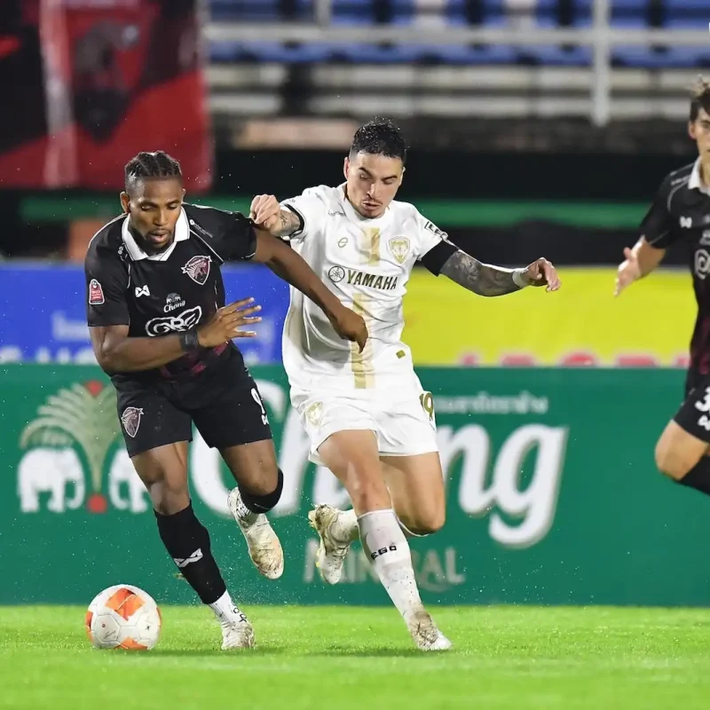 Matchday 11 Gallery: Uthai Thani FC vs. MTUTD | The Fighting Spirit of the Young Kirin