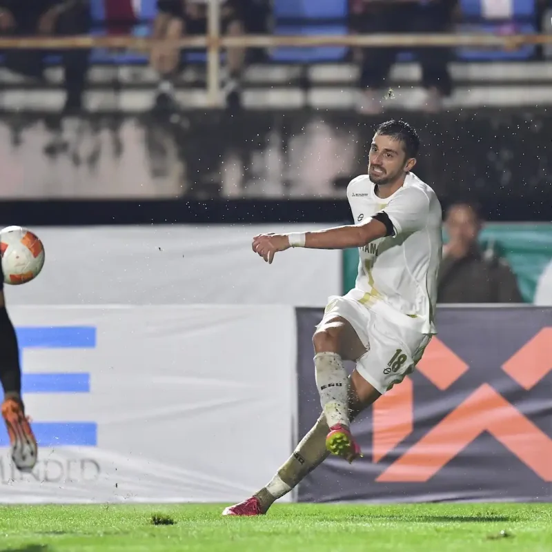 Matchday 11 Gallery: Uthai Thani FC vs. MTUTD | The Fighting Spirit of the Young Kirin