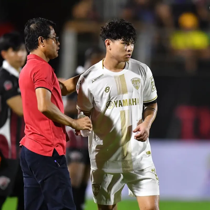 Matchday 11 Gallery: Uthai Thani FC vs. MTUTD | The Fighting Spirit of the Young Kirin