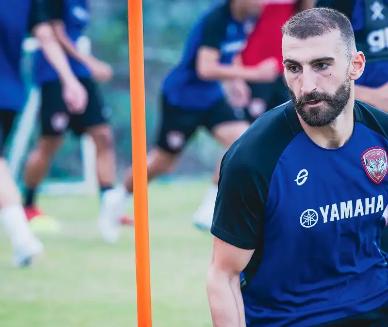 Muangthong United Training Gallery: Prep for Chiangrai United Clash | Thai League 2025/26