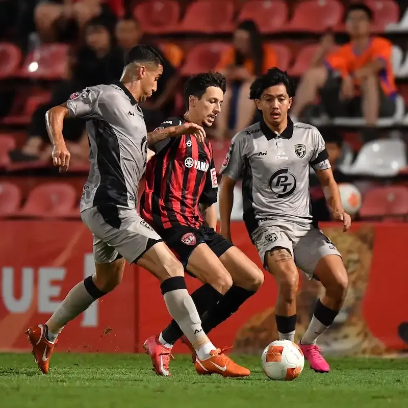 Muangthong United vs PT Prachuap FC: Matchday 10 Photo Gallery