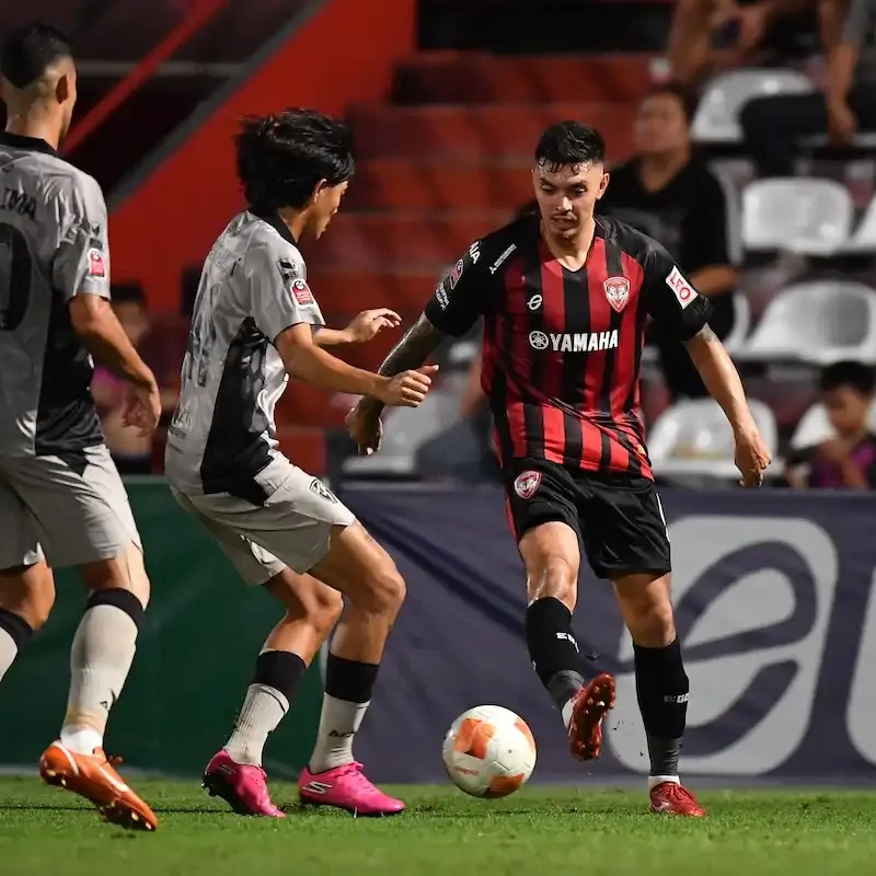 Muangthong United vs PT Prachuap FC: Matchday 10 Photo Gallery