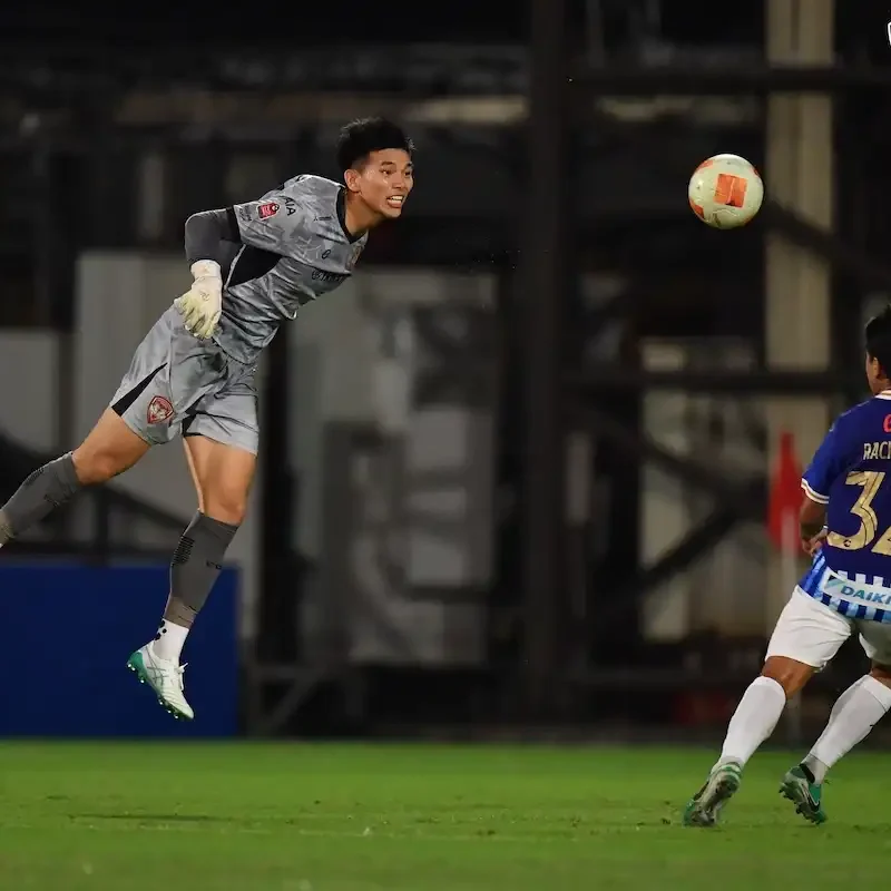 PHOTO GALLERY: Muangthong United vs Chonburi FC | Thai League Matchday Action