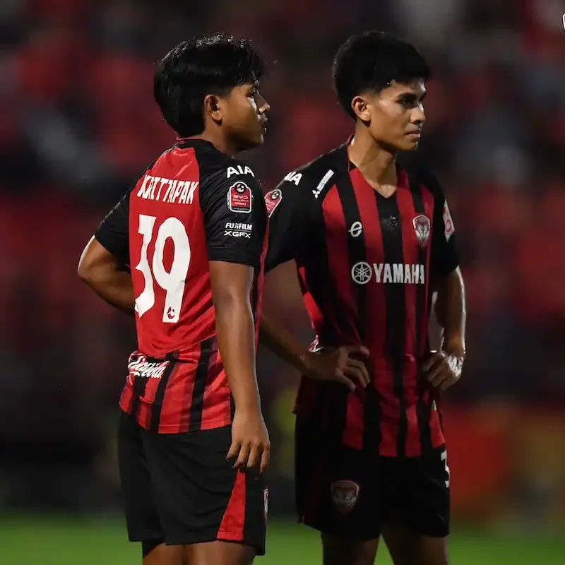 PHOTO GALLERY: Muangthong United vs Chonburi FC | Thai League Matchday Action
