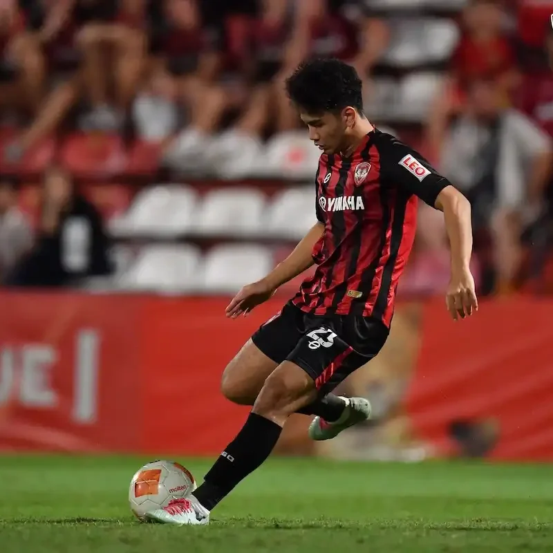 PHOTO GALLERY: Muangthong United vs Chonburi FC | Thai League Matchday Action