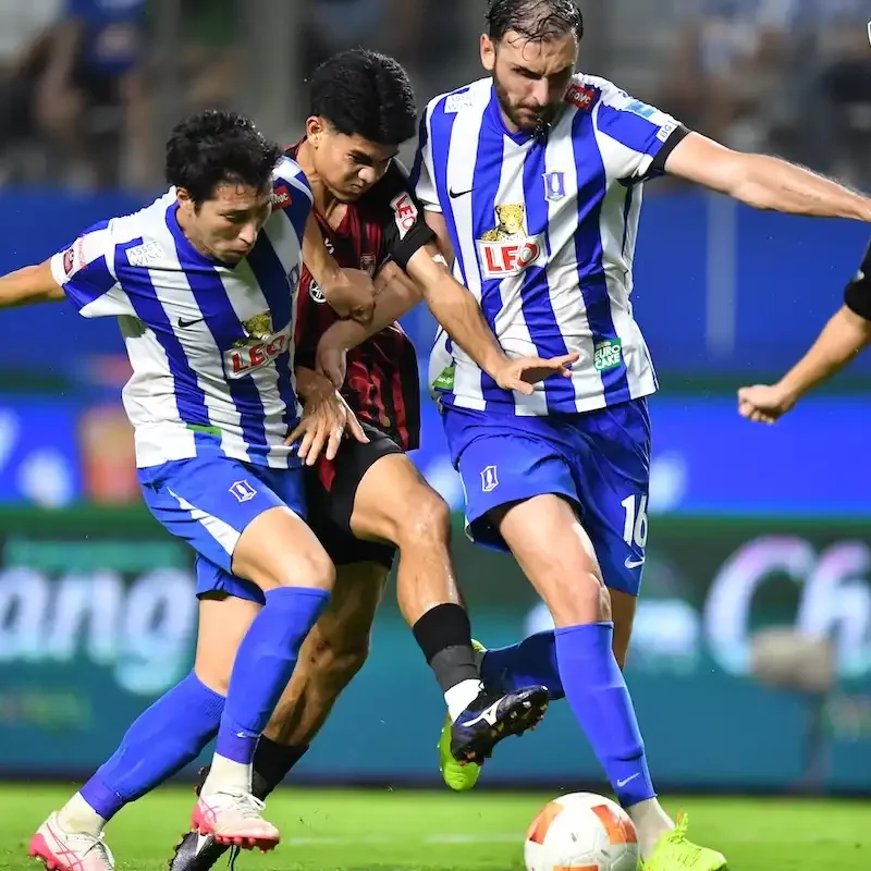 Matchday Gallery: BGPU vs Muangthong United Action Photos