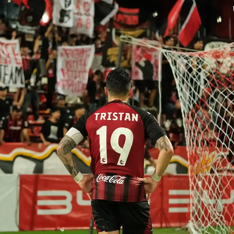 PHOTO GALLERY: Muangthong United vs Chonburi FC | Thai League Matchday Action