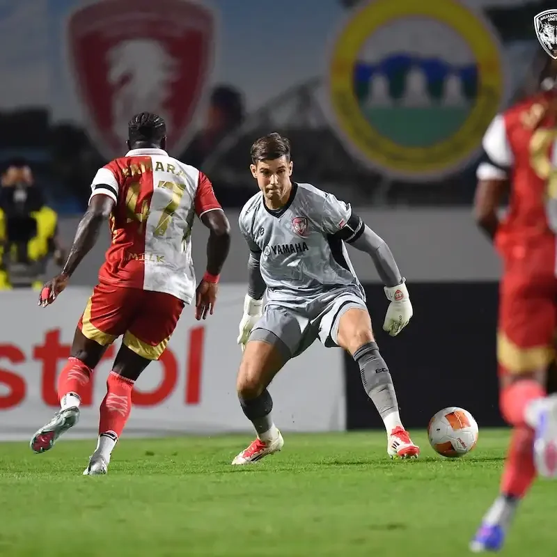 Match Images - Muangthong at Kanchanaburi - Thai Leage Football