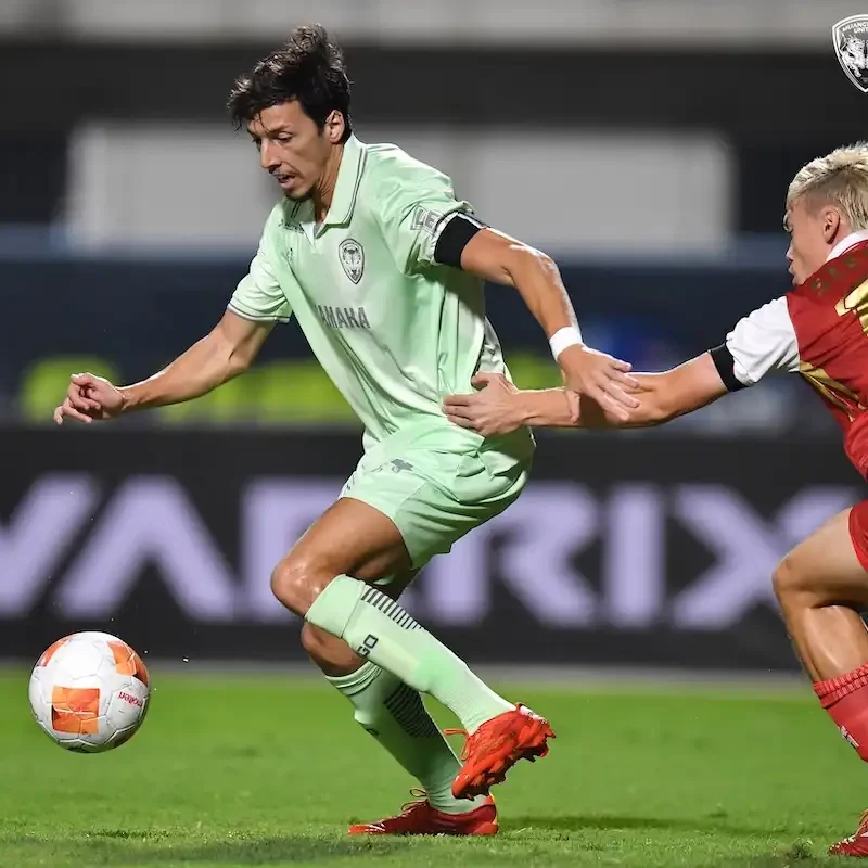 Match Images - Muangthong at Kanchanaburi - Thai Leage Football