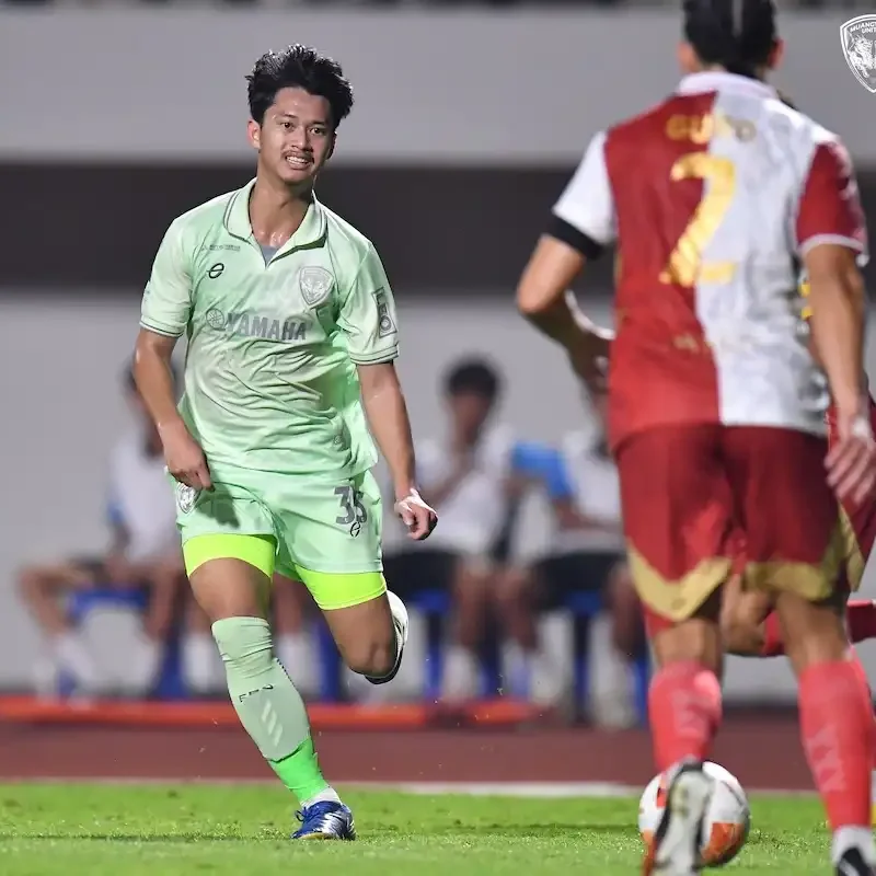 Match Images - Muangthong at Kanchanaburi - Thai Leage Football