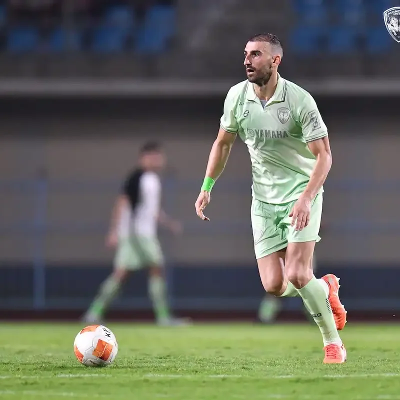 Match Images - Muangthong at Kanchanaburi - Thai Leage Football