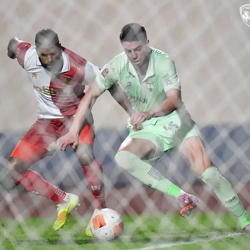 Match Images - Muangthong at Kanchanaburi - Thai Leage Football