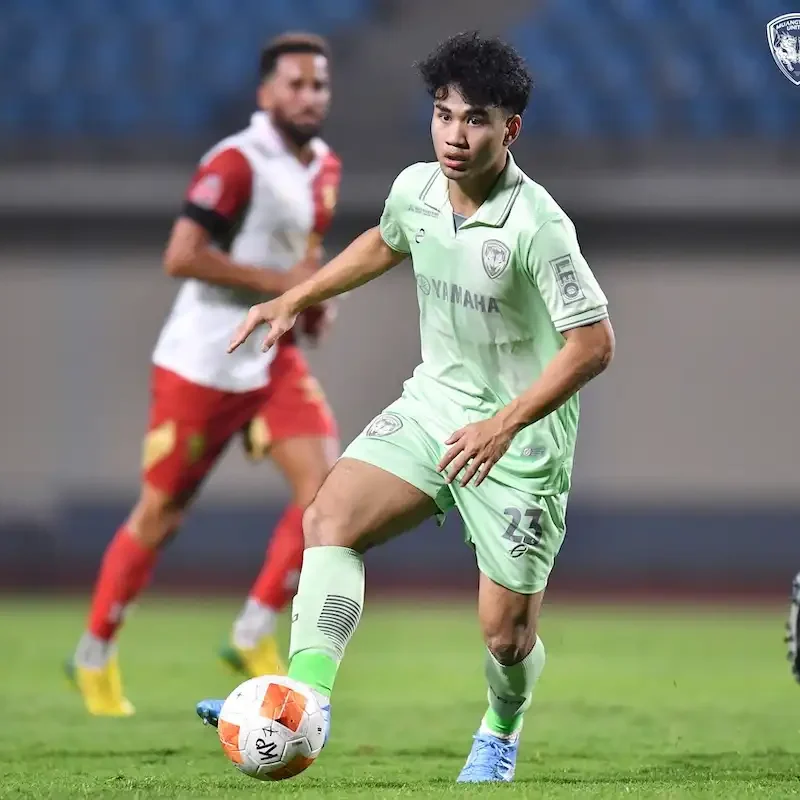 Match Images - Muangthong at Kanchanaburi - Thai Leage Football