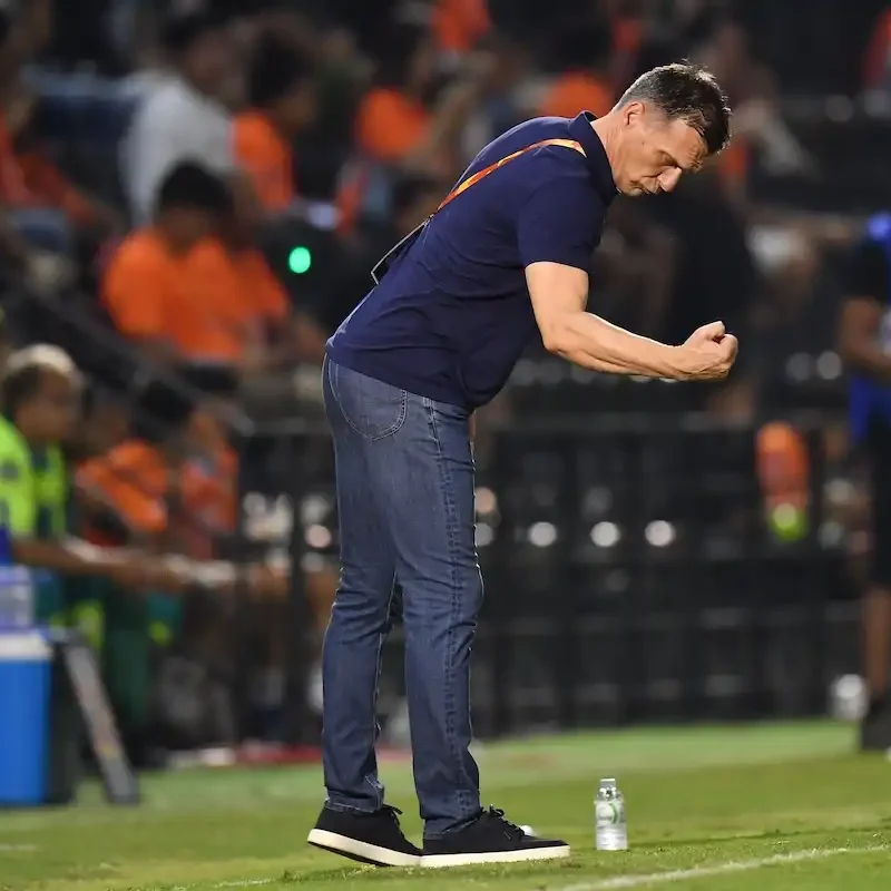 Match Photos - Action Shots - Muangthong United at Ratchaburi - Thai League 1