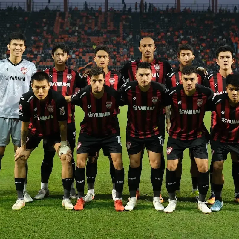 Match Photos - Action Shots - Muangthong United at Ratchaburi - Thai League 1