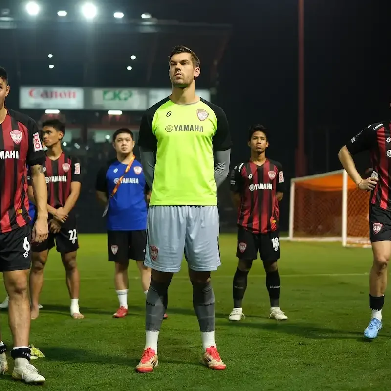 Match Photos - Action Shots - Muangthong United at Ratchaburi - Thai League 1