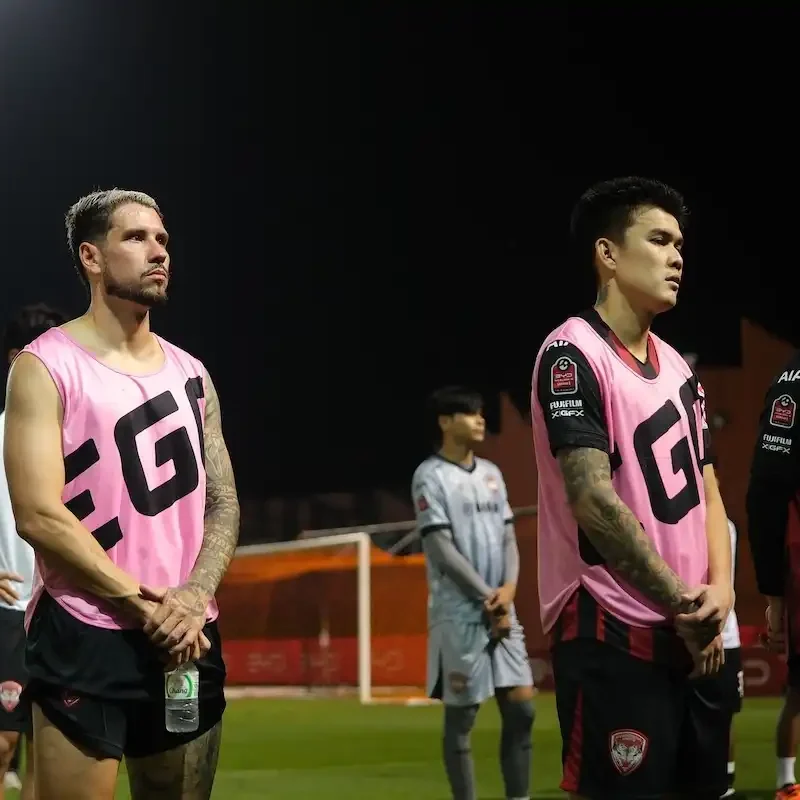 Match Photos - Action Shots - Muangthong United at Ratchaburi - Thai League 1