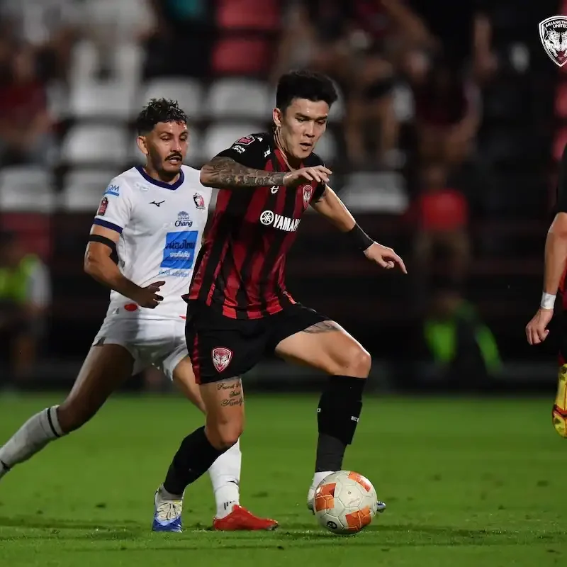 Match Photos and highlights - Muangthong United vs Port FC