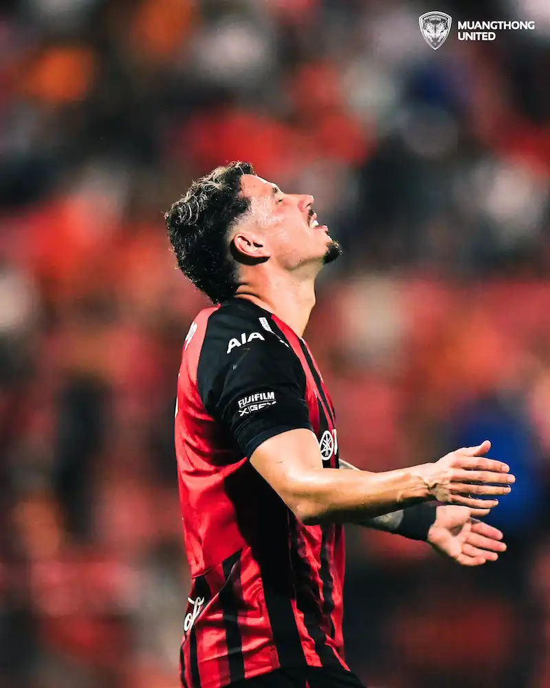 Popp Targets Chonburi FC in Thailand Clasico